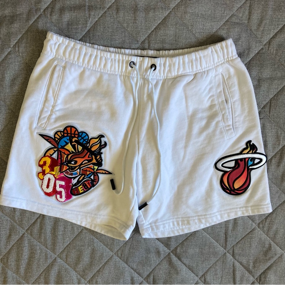 Miami Heat Pro Line Athletic Shorts Mens Large 305 Elastic Waist Drawstring 6”